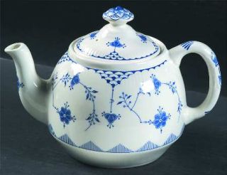 Franciscan Denmark Blue Teapot & Lid, Fine China Dinnerware   Blue Floral & Line