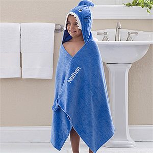 Personalized Boys Hooded Bath Towel   Shark