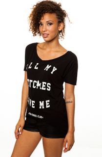 Classy Brand ALL MY BITCHES LOVE ME TEE