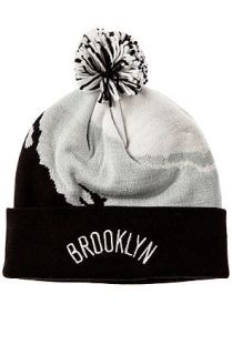 Mitchell & Ness Beanie The Brooklyn Nets Paintbrush in Black, White and Grey