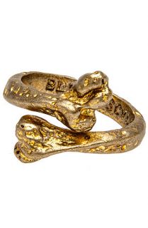 Black Scale Ring The Tropaion in Gold