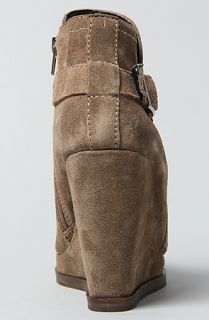 DV by Dolce Vita The Penn Shoe in Taupe Suede