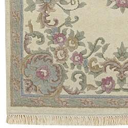 Hand knotted Ivory Wool Rug (8'3 x 11'6) Surya 7x9   10x14 Rugs