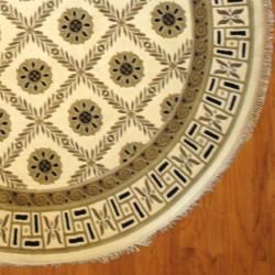 Indo Hand Knotted Tibetan Ivory/Light Brown Wool Area Rug (8' Round) Round/Oval/Square
