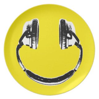 Yellow Headphones Happy Face Party Plate