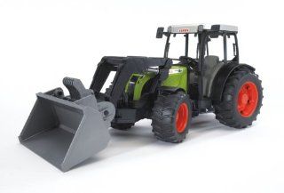 Bruder Claas Nectis 267 F With Frontloader Toys & Games
