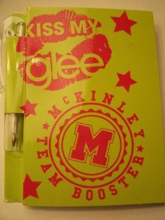 Glee Mini Notebook with Pen ~ Kiss My Glee (Green) Toys & Games