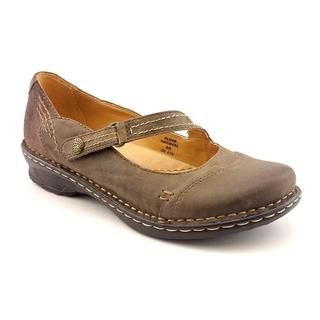 Earth Women's 'Alder' Brown Leather Casual Shoes Earth Loafers