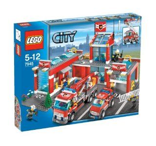 LEGO City Fire Station 7945 (japan import) Toys & Games