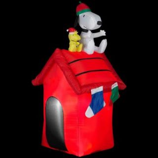 Home Accents Holiday 3.5 ft. Airblown LED Lighted Snoopy with Doghouse 87739