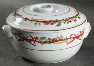 Royal Worcester Holly Ribbons 1.25 Qt Round Covered Casserole, Fine China Dinner