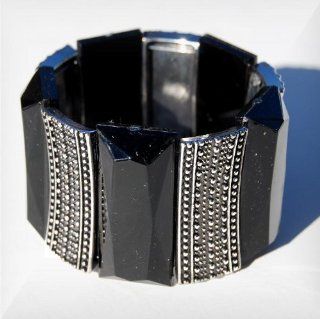 Bracelet Onyx Color/Hematite Stretch Cuff BG399  Office And School Rulers 