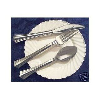 Silver Reflections Plastic Knives 80ct.