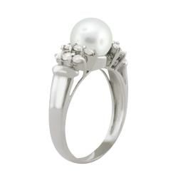 10k Gold Freshwater Pearl and White Zircon Ring (7.5 8 mm) Pearl Rings