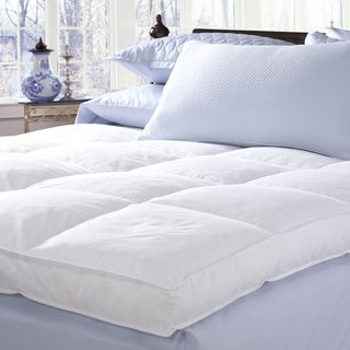 Famous Maker 230 Thread Count White Goose Featherbed Famous Maker Down Featherbeds