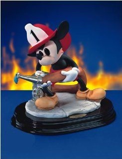 Disney Giuseppe Armani Mickey Mouse Fireman Figurine   Collectible Figurines