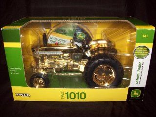 John Deere GOLD 1010 Collector Edition 50th Anniversary Tractor 1/16 Toys & Games