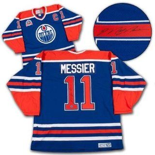 Mark Messier Autographed Jersey   Vintage Jersey   Autographed NHL Jerseys Sports Collectibles