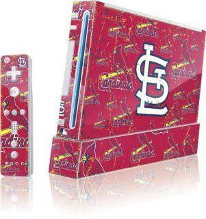 MLB   St. Louis Cardinals   St. Louis Cardinals   Cap Logo Blast   Wii (Includes 1 Controller)   Skinit Skin  Sports Fan Video Game Accessories  Sports & Outdoors