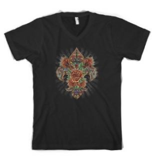 (Cybertela) Fleur De Lis Men's V neck T shirt Gothic Tattoo Tee Novelty T Shirts Clothing