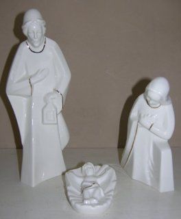 Mikasa Holy Night Nativity KT421/595   Nativity Figurine Sets