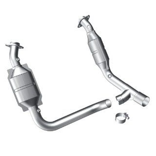 MagnaFlow Exhaust Products 49711 Direct Fit Catalytic Converter Automotive