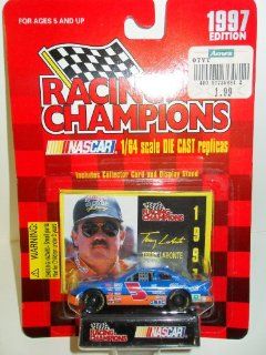 Racing Champions 1997 NASCAR Terry Labonte #5 Die Cast Car 