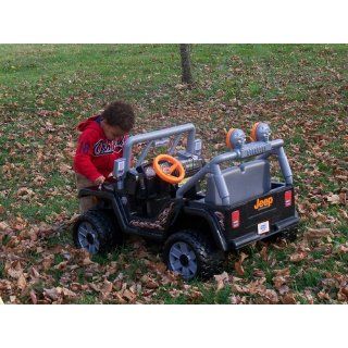 Power Wheels Tough Talking Jeep Wrangler Toys & Games