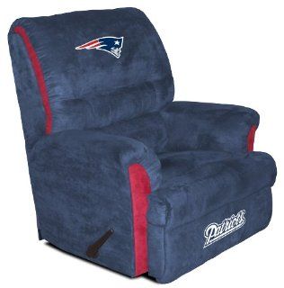 Baseline New England Patriots Big Daddy Recliner  Sports Related Collectibles  Home & Kitchen