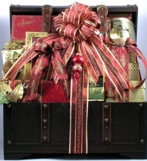Gift Basket Village The V.I.P Holiday Gift Basket, Medium  Gourmet Snacks And Hors Doeuvres Gifts  Grocery & Gourmet Food