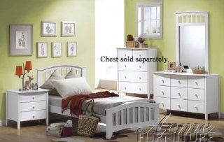 4pc Full Size Bedroom Set White Finish   Bedroom Furniture Sets