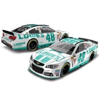 NASCAR Jimmie Johnson #48 Lowe's Emerald Green 1/64 Kids Hardtop Car 2013 Toys & Games