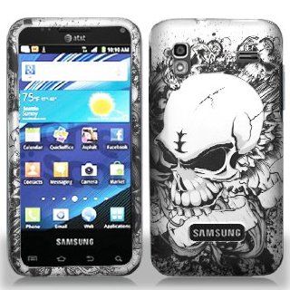 Samsung Captivate Glide i927 i 927 Silver with Black Skull Design Snap On Hard Protective Cover Case Cell Phone Cell Phones & Accessories