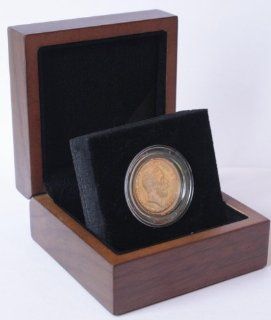 1927 Full Gold Sovereign   Luxury Walnut Presentation Case with Air Tight Coi 
