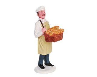 2006 Bread Delivery Christmas Village Figurine   Holiday Figurines