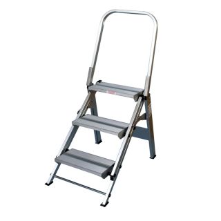 Xtend & Climb 3 5/8 ft Aluminum 300 lb Type IA Step Ladder