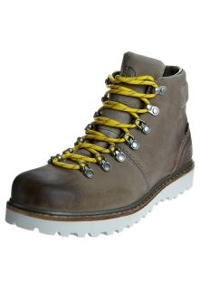 The North Face   BELLTOWN 6   Walking boots   oliv
