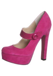 Paris Hilton   MIA   High heels   pink