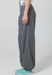 Nikita   BLUEBIRD   Relaxed fit jeans   grey