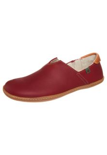 El Naturalista   Slip ons   red