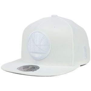 Golden State Warriors Mitchell and Ness NBA Under White Fitted Hat