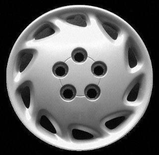 96 99 OLDSMOBILE EIGHTY EIGHT 88 WHEEL COVER HUBCAP HUB CAP 15 INCH, 10 SLOT BRIGHT SILVER 15" inch LUGNUT RETAINING CAPS USED (center not included) (1996 96 1997 97 1998 98 1999 99) O261206 FWC04124U Automotive
