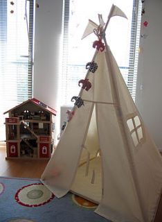 indoor play teepee midi size by moozle