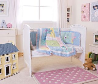 mia cot bed quilt by babyface