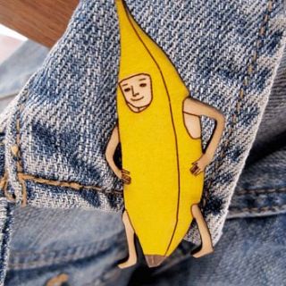 banana man brooch by hanna melin