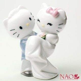 Nao by Lladro #1662, Hello Kitty Gets Married   Collectible Figurines