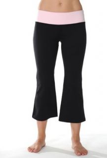 Beyond Yoga Supplex Two Tone Capri (Black/Pale Pink, X Small)  Yoga Pants  Clothing