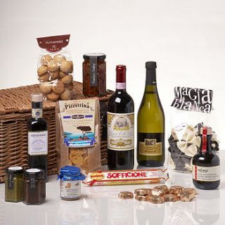 the taste of italy hamper by whisk hampers