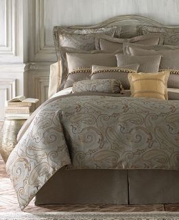 CLOSEOUT Waterford Farrell Queen Comforter   Bedding Collections   Bed & Bath