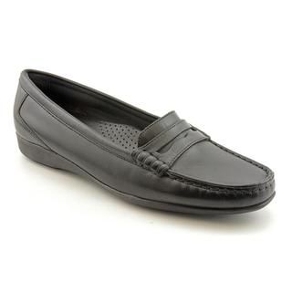 Auditions Women's 'Traveler' Leather Dress Shoes   Narrow Loafers